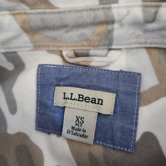 L.L. Bean Tops | LL Bean Camo Button Up | Color: Cream - Picture 6 of 7